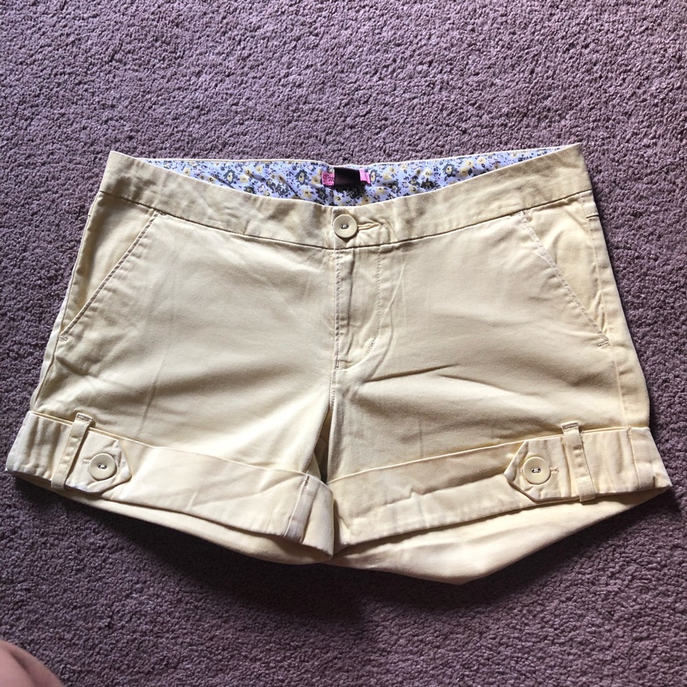 Max Rave: Yellow Cuffed Shorts - Picture 2 of 8